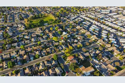 2712 Rriver Valley Circle, Modesto, CA 95351 - Photo 41