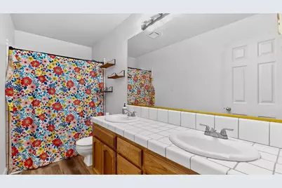 2712 Rriver Valley Circle, Modesto, CA 95351 - Photo 31