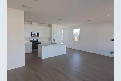 10327 Dal Court, Elk Grove, CA 95757 - Photo 3