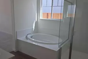 10327 Dal Ct, Elk Grove, CA 95757 - Photo 9