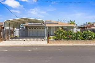 209 Crater Ave, Modesto, CA 95351 - Photo 3