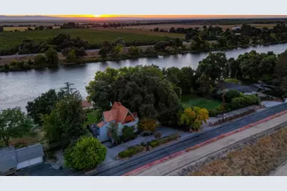 2851 Garden Highway, Sacramento, CA 95833 - Photo 9