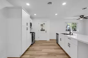 1860 Lucerne, Stockton, CA 95203 - Photo 3