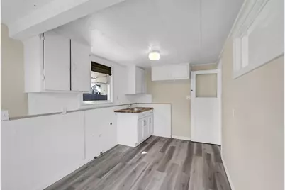 1860 Lucerne, Stockton, CA 95203 - Photo 21