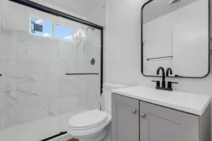 1860 Lucerne, Stockton, CA 95203 - Photo 7