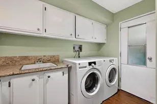 Alden Ln, Citrus Heights, CA 95610 - Photo 17