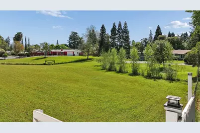 8820 Sunset Avenue, Fair Oaks, CA 95628 - Photo 45
