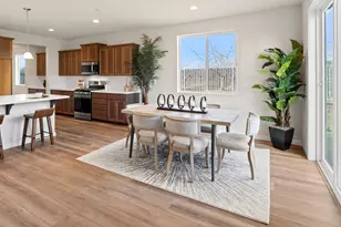 1727 Dos Rios Ct, Plumas Lake, CA 95961 - Photo 9