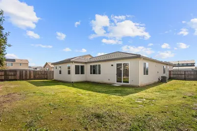 1727 Dos Rios Court, Plumas Lake, CA 95961 - Photo 39