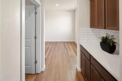 1727 Dos Rios Court, Plumas Lake, CA 95961 - Photo 15