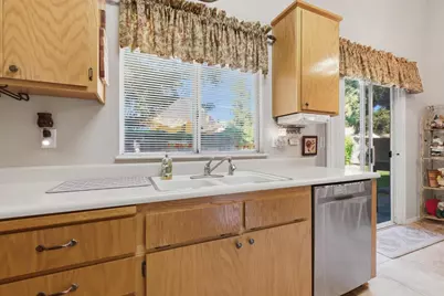 1685 Augusta Lane, Yuba City, CA 95993 - Photo 17