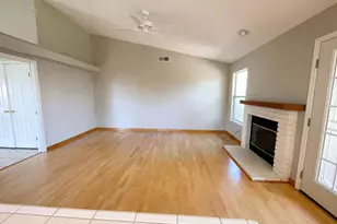 155 Bittercreek Dr, Folsom, CA 95630 - Photo 11