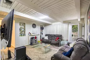 2516 Hernando Rd, Sacramento, CA 95825 - Photo 11