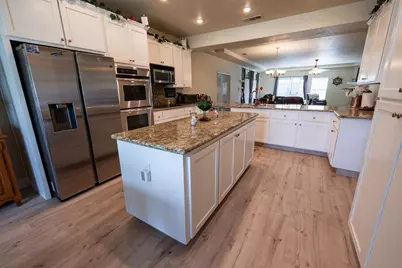 850 Miraggio Drive, Patterson, CA 95363 - Photo 15