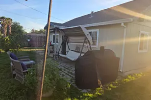 4694 Pacific Ave, Olivehurst, CA 95961 - Photo 3