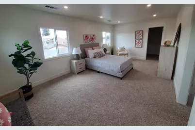 6859 Fresno Street, Oakland, CA 94605 - Photo 23