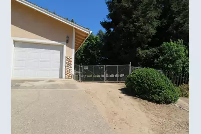 9912 Wild Oak Court, Oakdale, CA 95361 - Photo 3