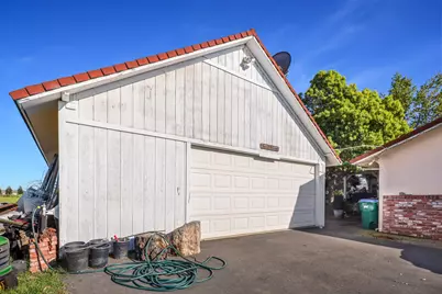 23404 N Bruella Road, Acampo, CA 95220 - Photo 23