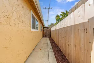 2165 Sharon Way, Modesto, CA 95350 - Photo 23