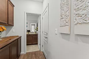 118 Chickadee Ln, Gilroy, CA 95020 - Photo 43