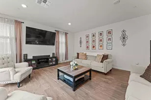 118 Chickadee Ln, Gilroy, CA 95020 - Photo 17