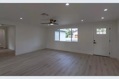 6838 Grant Avenue, Carmichael, CA 95608 - Photo 9