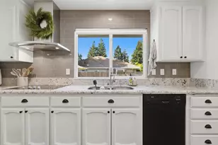 3295 Jefferson Ave, Yuba City, CA 95993 - Photo 23