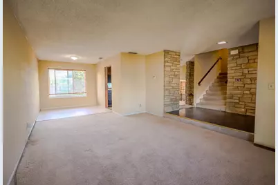 7447 Mills Grove Court, Sacramento, CA 95828 - Photo 19