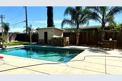 7447 Mills Grove Court, Sacramento, CA 95828 - Photo 3