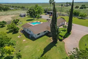 6323 Excelsior Rd, Sacramento, CA 95829 - Photo 7