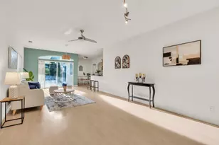 3905 Apple Blossom Way, Carmichael, CA 95608 - Photo 3