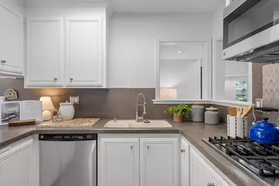 8673 Fallbrook Way, Sacramento, CA 95826 - Photo 13