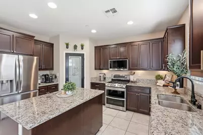 9817 Carico Way, Elk Grove, CA 95757 - Photo 13