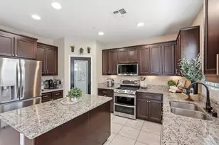 9817 Carico Way, Elk Grove, CA 95757 - Photo 13