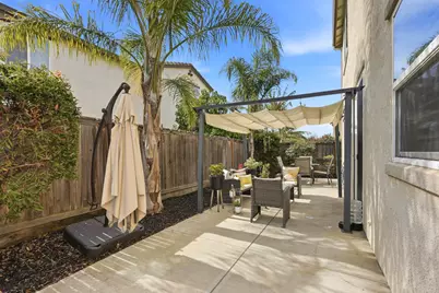 9817 Carico Way, Elk Grove, CA 95757 - Photo 39