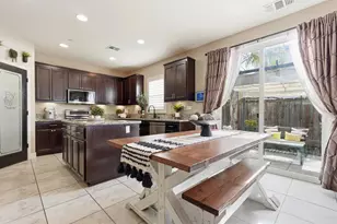 9817 Carico Way, Elk Grove, CA 95757 - Photo 17