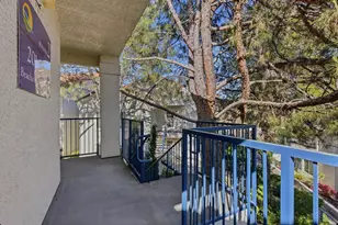 202 Beachcomber Dr, Rocklin, CA 95677 - Photo 11