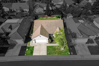 9666 Iris Meadow Way, Elk Grove, CA 95757 - Photo 47
