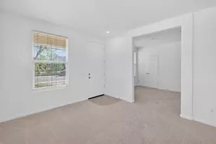 9666 Iris Meadow Way, Elk Grove, CA 95757 - Photo 7