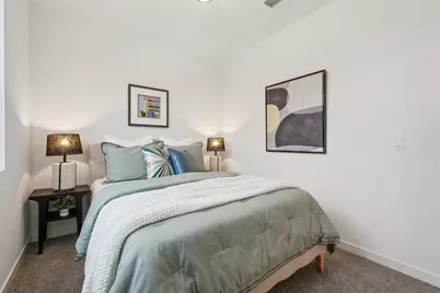 6419 Jacinto Avenue, Sacramento, CA 95823 - Photo 25