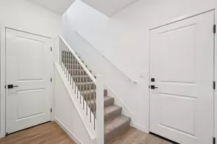 6419 Jacinto Ave, Sacramento, CA 95823 - Photo 13