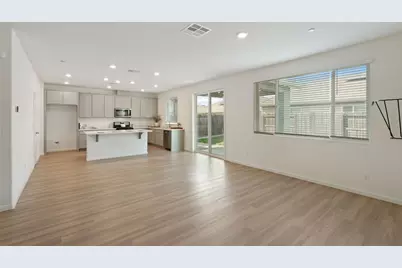691 Lippi Street, Galt, CA 95632 - Photo 23