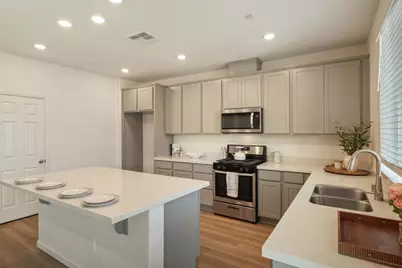 691 Lippi Street, Galt, CA 95632 - Photo 29