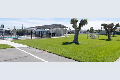 Meredith Avenue #95, Gustine, CA 95322 - Photo 15