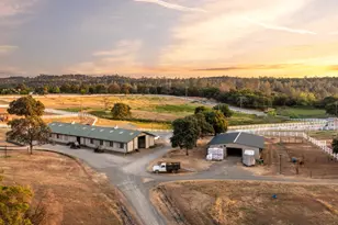 20945 Bear Hollow Rd, Grass Valley, CA 95949 - Photo 7