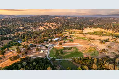 20945 Bear Hollow Road, Grass Valley, CA 95949 - Photo 13