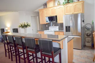 606 Village Drive, Galt, CA 95632 - Photo 7