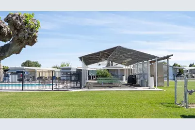 Meredith Avenue #40, Gustine, CA 95322 - Photo 15