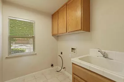 1300 Eastlake Circle, Tracy, CA 95304 - Photo 49