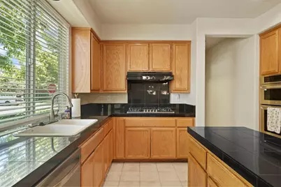 1300 Eastlake Circle, Tracy, CA 95304 - Photo 15